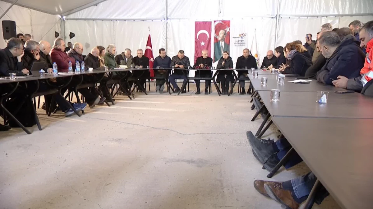 CHP Genel Sekreteri Böke: "Tüm İl, İlçe ve Belde Belediyelerimiz Tüm İmkanlarıyla Yaralarımızı Sarmak İçin Buradalar"