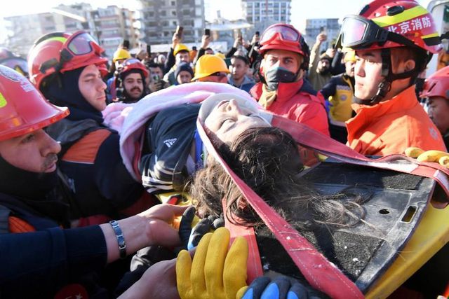 Çinli Ekiplerin Deprem Bölgesindeki Çalışmaları Devam Ediyor