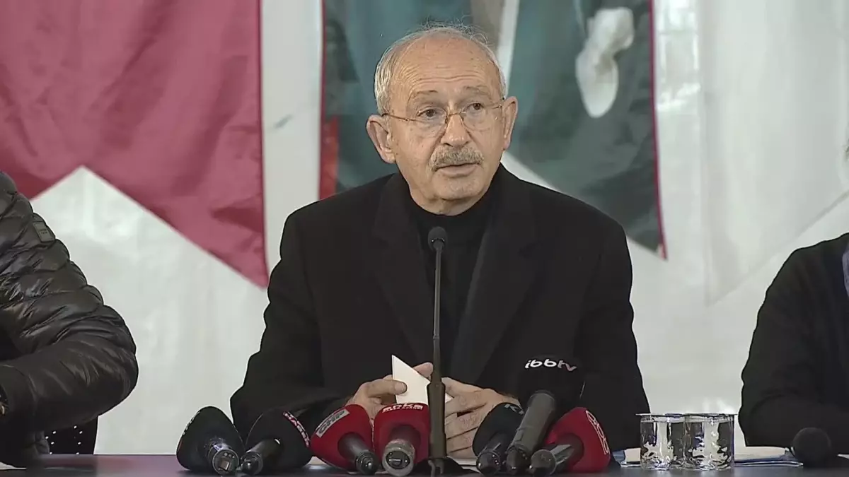 Kılıçdaroğlu, CHP Merkez Yönetimi Kurulu\'nu Hatay\'da Topladı: "Devlet Bir Kişinin Kişisel Hırslarına Alet Olamaz"