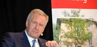 Almanya'nın eski Cumhurbaşkanı Wulff: 'Bu yaşıma kadar gördüğüm en korkunç depremdi'