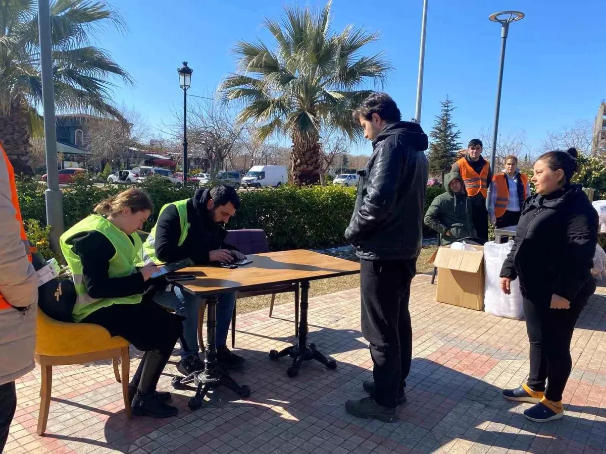 Büyükşehir, edevlet hasar tespit sonuçları için bilgilendirme masaları kurdu