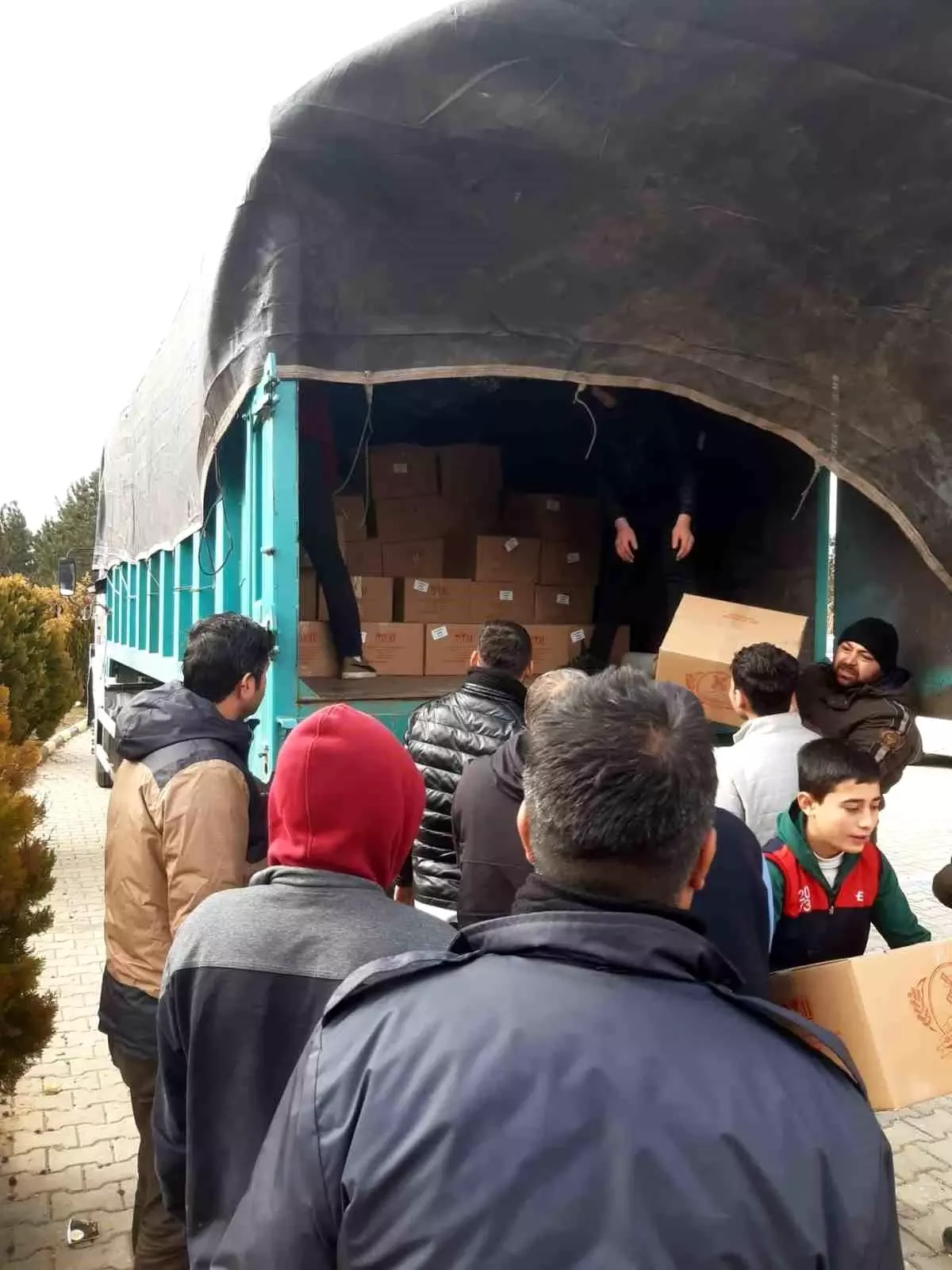 Doktor Başkan\'dan deprem bölgesinde "glütensiz gıda" hassasiyeti