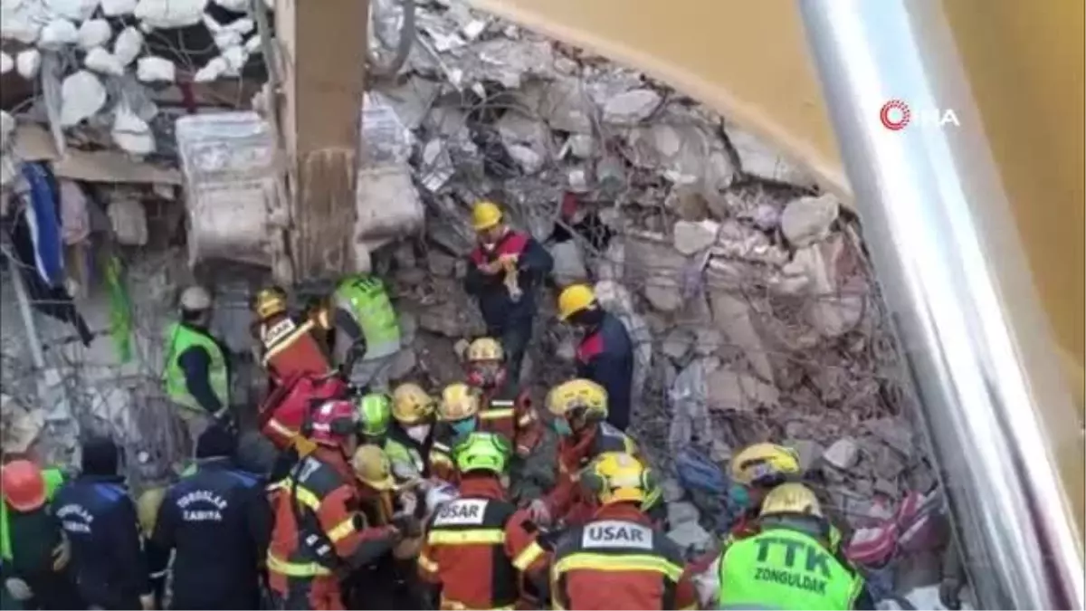 Herkesin umudunu tazeledi... 177 saat sonra enkazdan sağ çıkarıldı