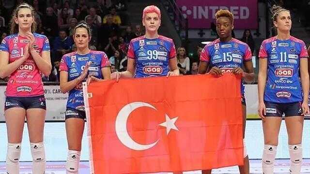 İtalyanlar yanımızda! Milli voleybolcu Ebrar'ın formasını giydiği Novara'dan Türkiye'ye destek