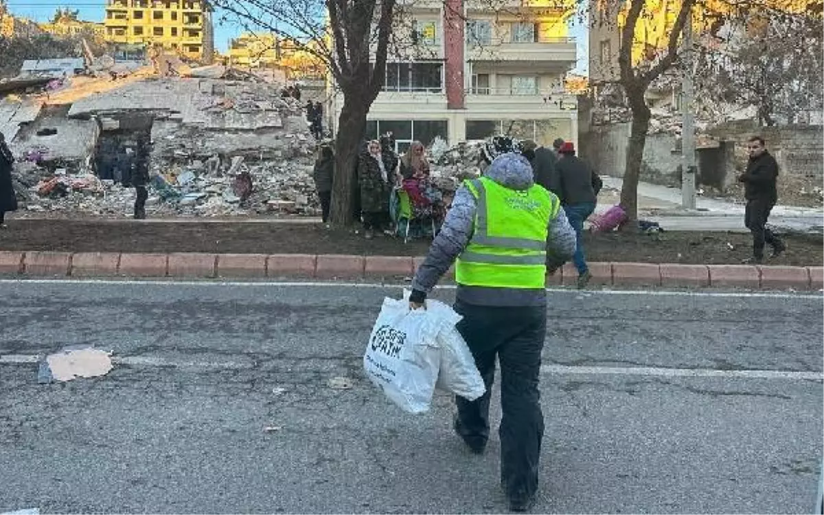 Pilot ve kabin memurlarından depremzedeler için yaşam alanı