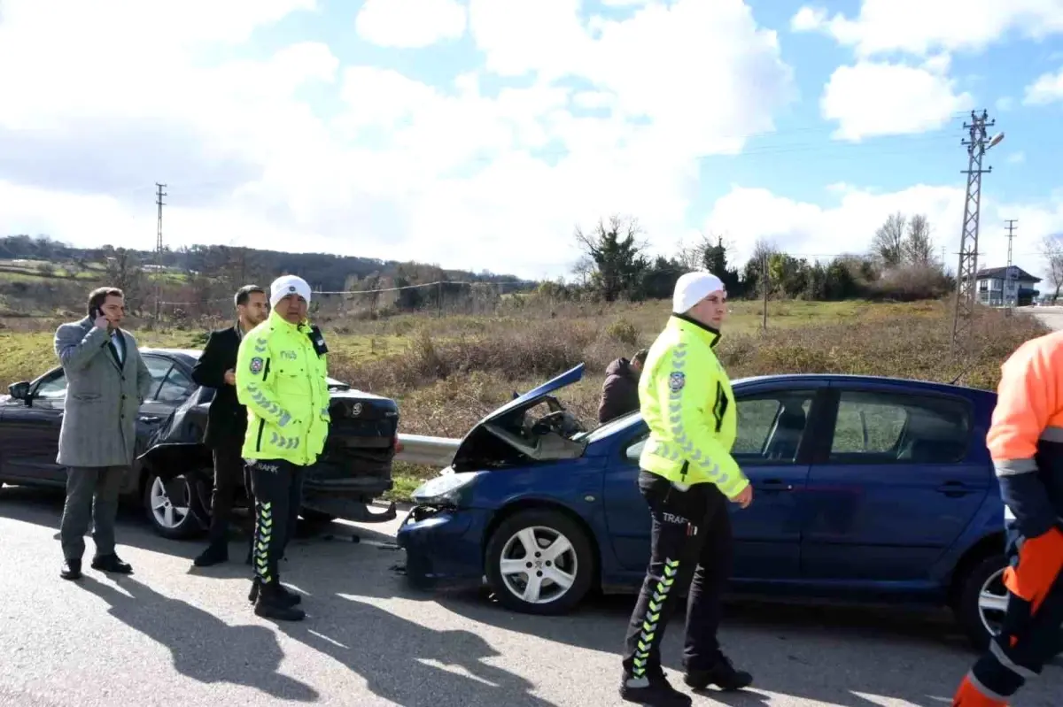 Sinop\'ta trafik kazası: 2 yaralı