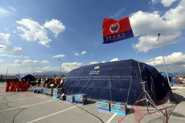 Çinli Kurtarma Ekiplerinin Deprem Bölgesindeki Çalışmaları Devam Ediyor