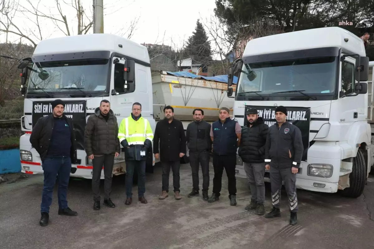 İzmit Belediyesi, Afet Bölgesine Portatif Soba ve Yakacak Göndermeye Devam Ediyor