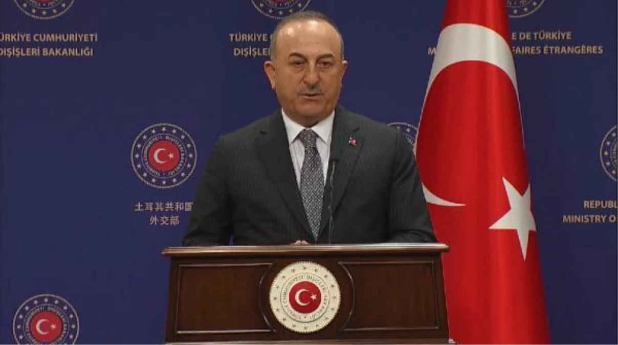 Bakan Çavuşoğlu: Yabancı arama- kurtarma ekipleriyle ilgili iddialar doğru değil