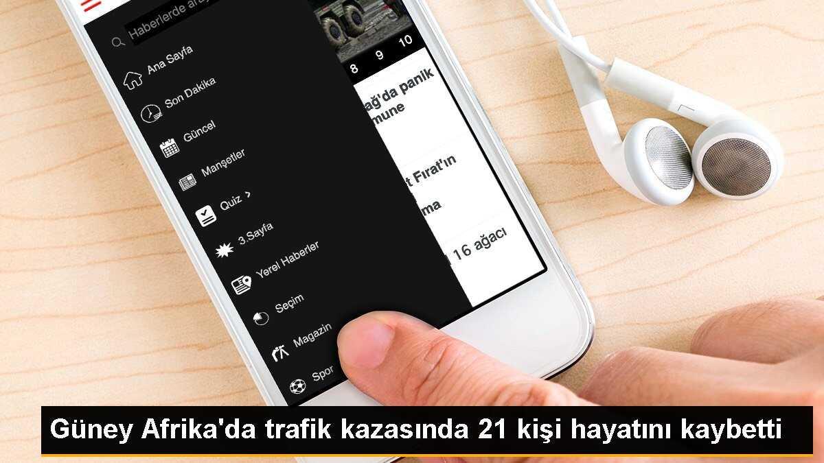 Güney Afrika\'da trafik kazasında 21 kişi hayatını kaybetti