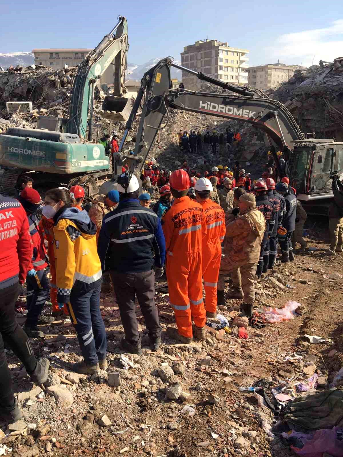 \'İmdat\' diye seslenince kurtarılan kadına ilk müdahaleyi Nevşehir UMKE ekibi yaptı