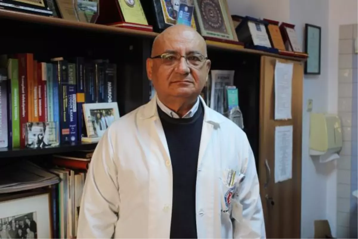 PROF. DR. YALÇIN DEPREM BÖLGESİNDEKİ HER YURTTAŞIMIZ 1 DOZ TETANOS AŞISI YAPTIRMALI