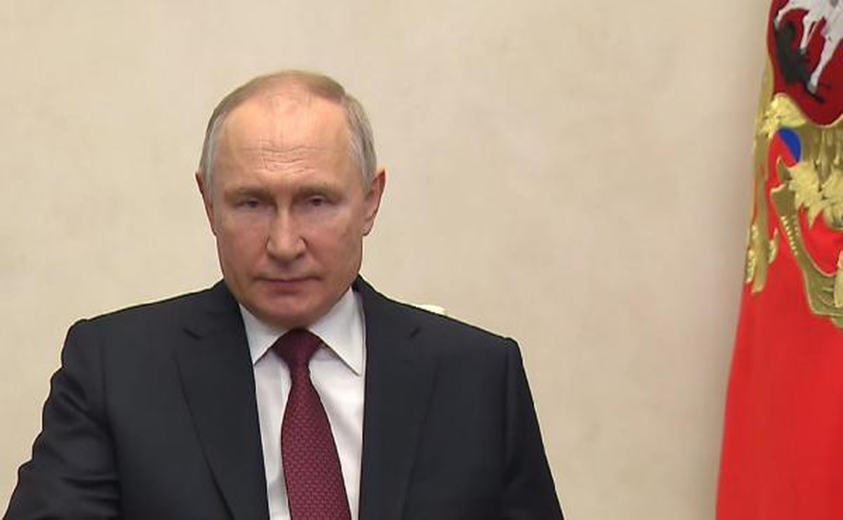 Putin\'den deprem bölgelerinde çalışan ekiplere teşekkür