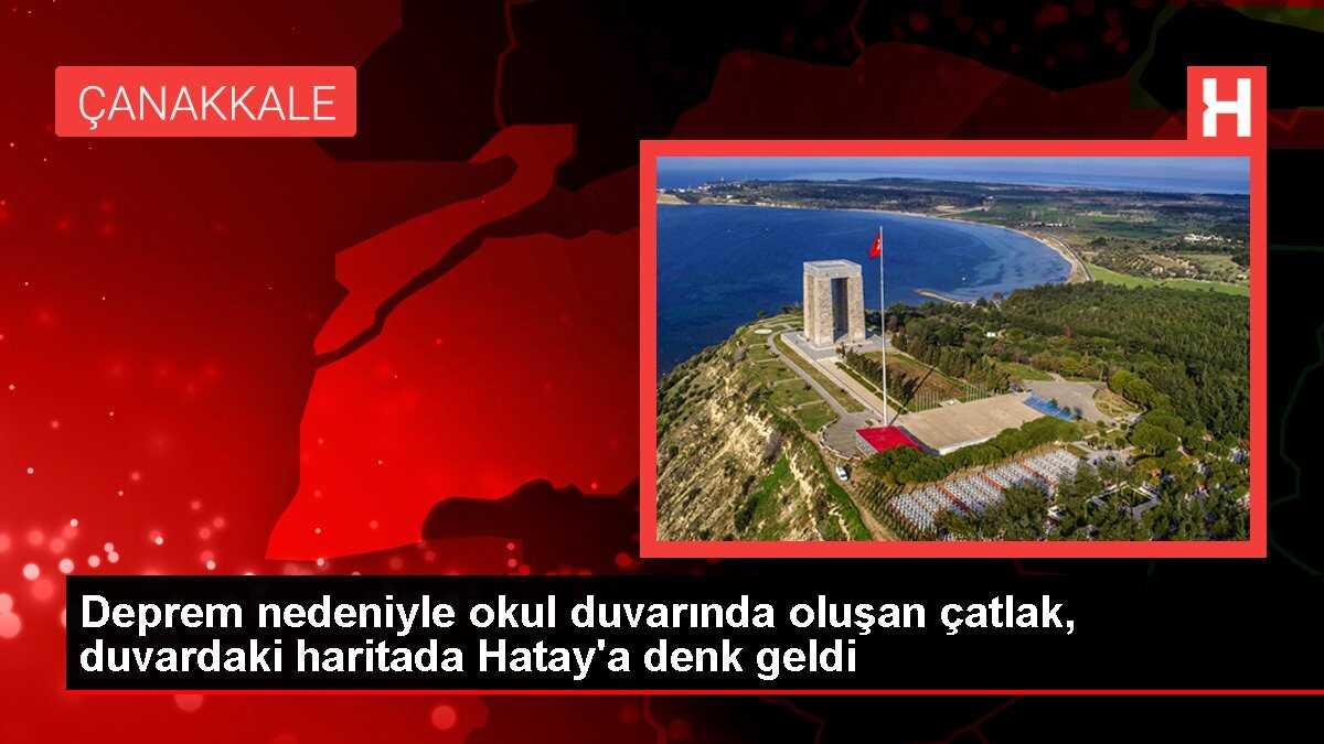 Deprem nedeniyle okul duvarında oluşan çatlak, duvardaki haritada Hatay'a denk geldi
