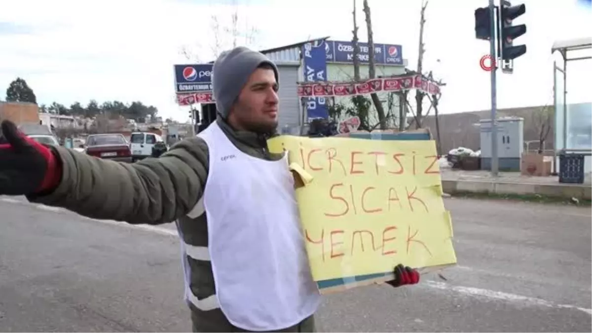 Depremzedeler de kendilerine destek için yola çıkanları unutmadı