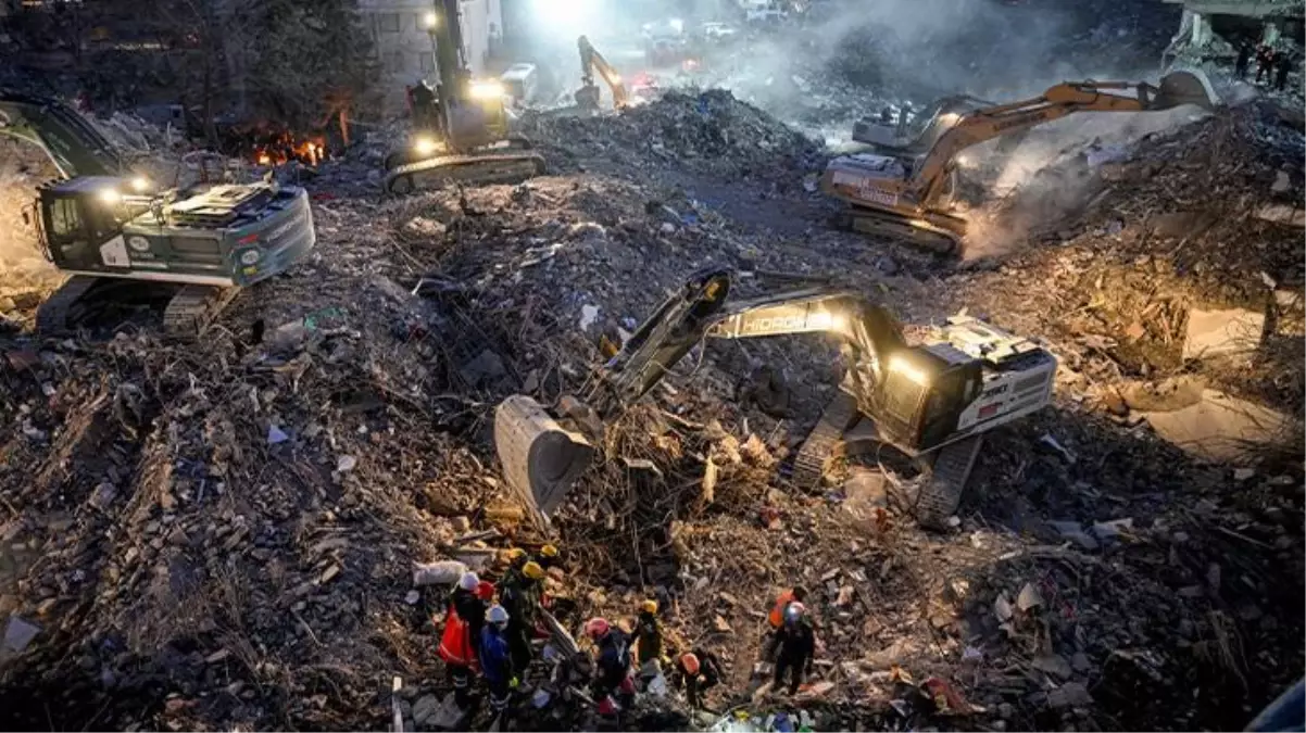 Dünya Bankası\'ndan dikkat çeken rapor: Türkiye\'deki binaları güvenli hale getirmenin maliyeti 465 milyar dolar