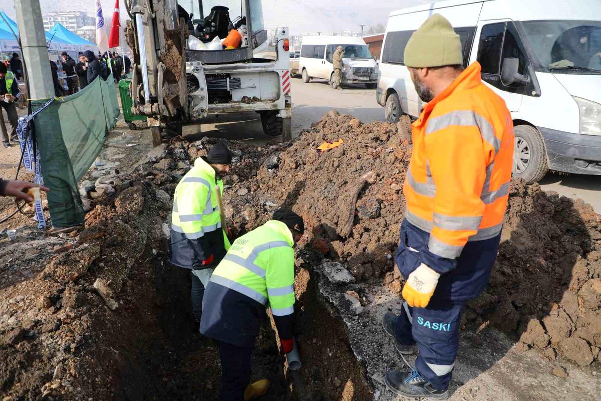 Elbistan\'a içme suyu verildi