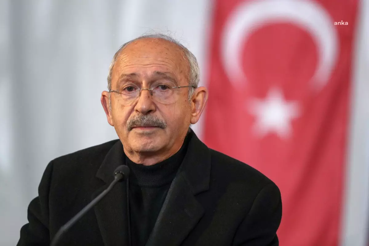 CHP Genel Başkanı Kılıçdaroğlu, Sinan Ateş\'in ailesini ziyaret etti