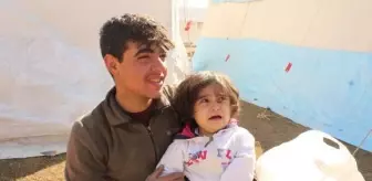 babası ölen 2 yaşındaki Suriyeli kıza akrabası sahip çıktı