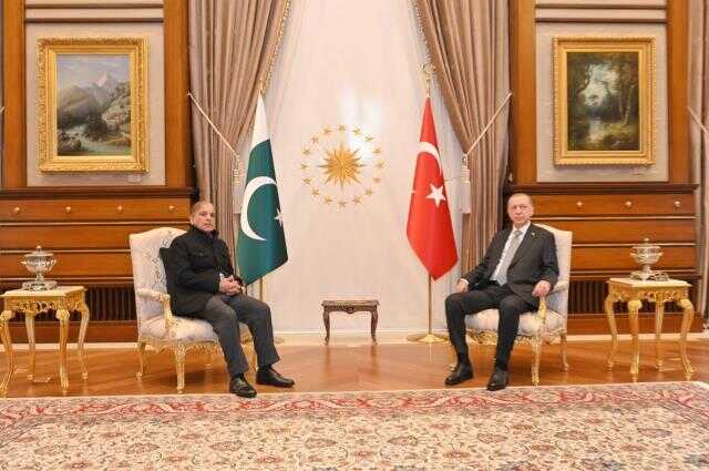 Cumhurbaşkanı Recep Tayyip Erdoğan, Pakistan Başbakanı ile görüştü Cumhurbaşkanı Recep Tayyip Erdoğan, Pakistan Başbakanı ile görüştü