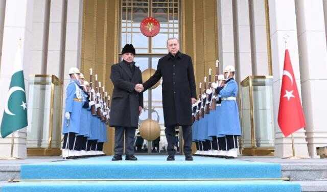 Cumhurbaşkanı Recep Tayyip Erdoğan, Pakistan Başbakanı ile görüştü Cumhurbaşkanı Recep Tayyip Erdoğan, Pakistan Başbakanı ile görüştü