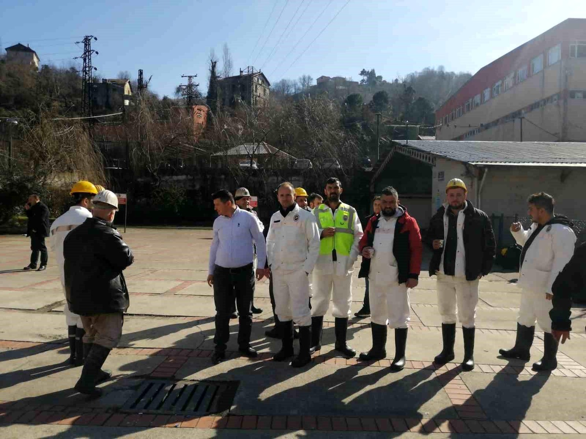 Gönüllü madenciler Hatay\'a yola çıktı