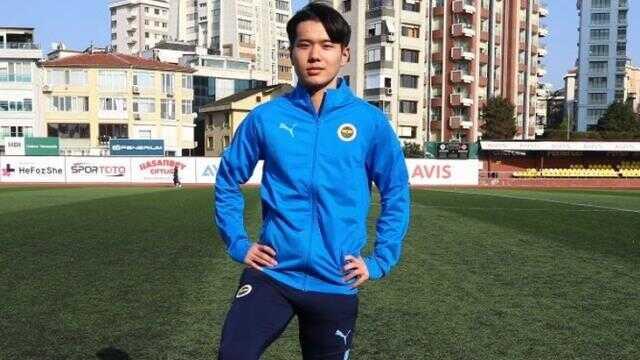 Jin-Ho Jo, imzayı attı! Fenerbahçe genç yıldızla 3.5 yıllık sözleşme imzaladı