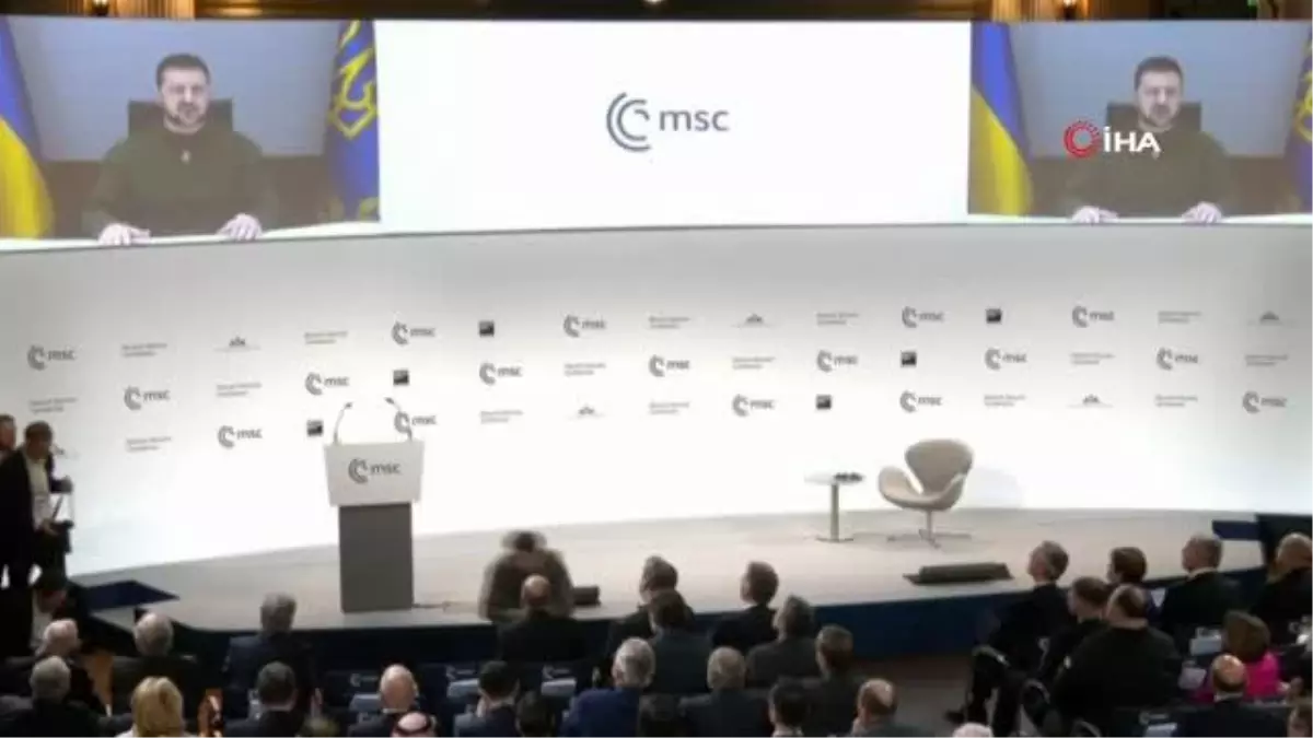 Uluslararası Münih Güvenlik Konferansı başladıZelenskiy\'den Batı\'ya "hızlı karar alın" çağrısıScholz: "Ukrayna\'ya gönderebilecek tanklara sahip...