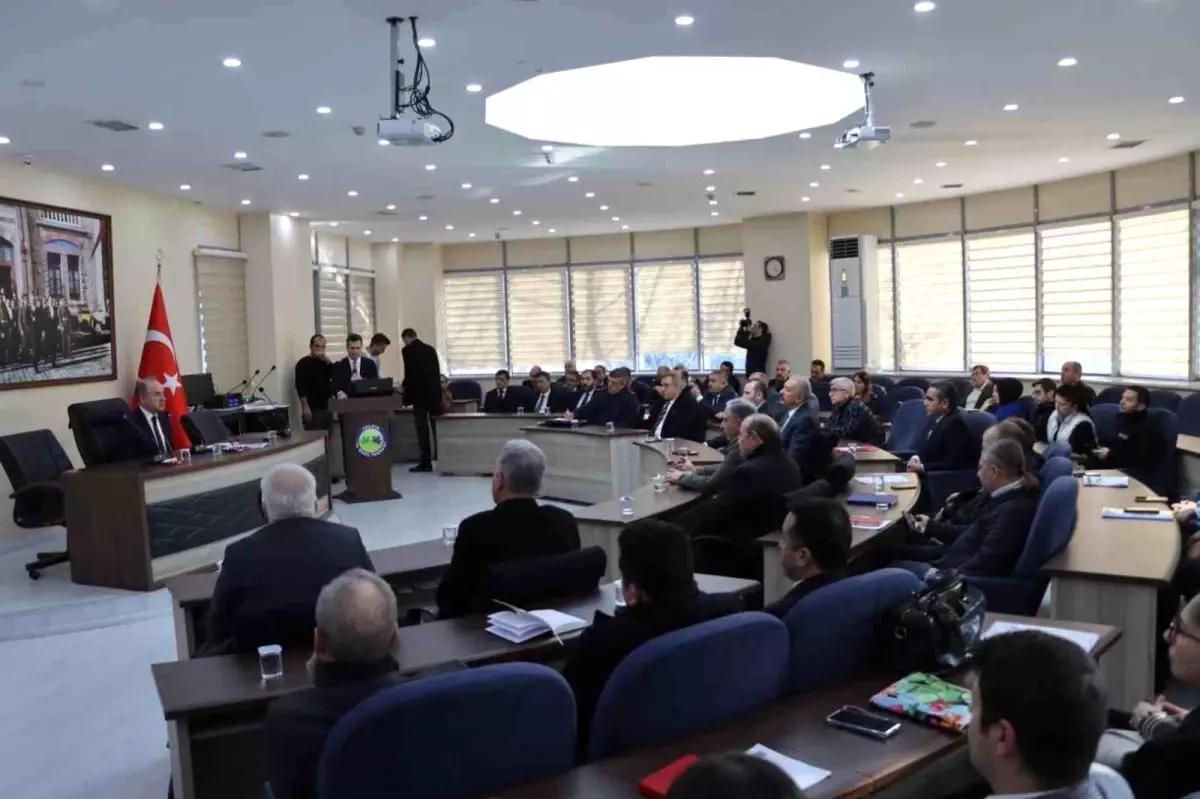 Yalova\'da 4 bin 632 depremzede misafir ediliyor