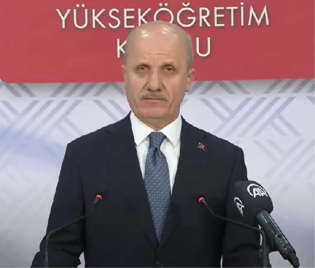 YÖK Başkanı Özvar: Nisan başında hibrit seçeneği değerlendirilecek