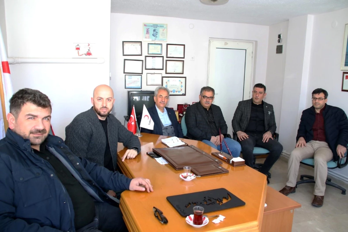 Akşehir Belediye personelinden depremzedeler için anlamlı bağış