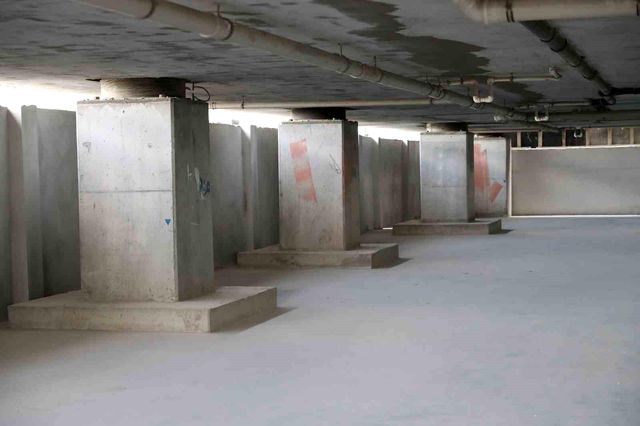 Başakşehir Belediye Başkanı Kartoğlu: 'İzolatörü konutlar depremin yıkıcı etkisini önlüyor' Başakşehir Belediye Başkanı Kartoğlu: 'İzolatörü konutlar depremin yıkıcı etkisini önlüyor'