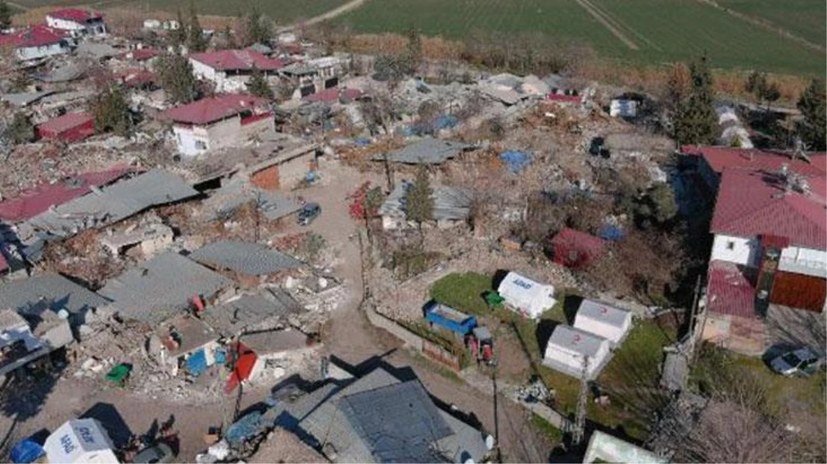 Fay hattı üzerine köy inşa ettiler! Deprem sonrasında 55 haneli köyden sadece 3 ev kaldı