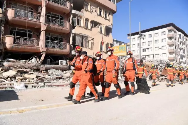 Hong Kong Arama Kurtarma Ekibi, Türkiye'de Geçirdiği Dokuz Günü Anlattı