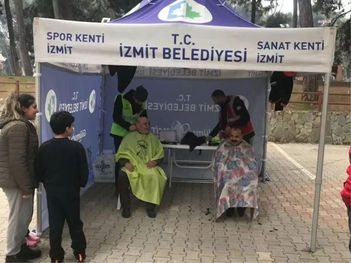 İzmit Belediyesi, Depremzedeler İçin Dayanışmayı Güçlendiriyor