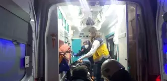 Ters yöne girip karşıdan gelen araçla çarpıştı: 5 yaralı