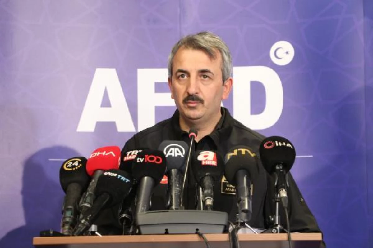 AFAD Başkanı Sezer: 41 bin 156 insanımız hayatını kaybetti