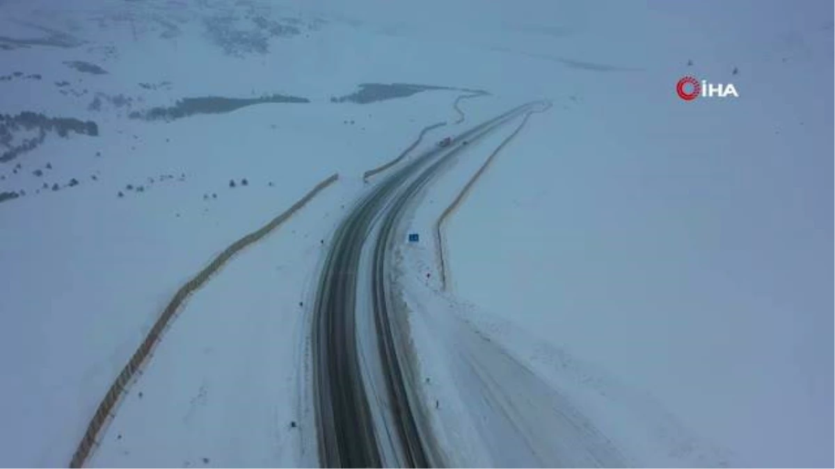 Erzincan\'da kar nedeniyle 31 köy yolu ulaşıma kapandı
