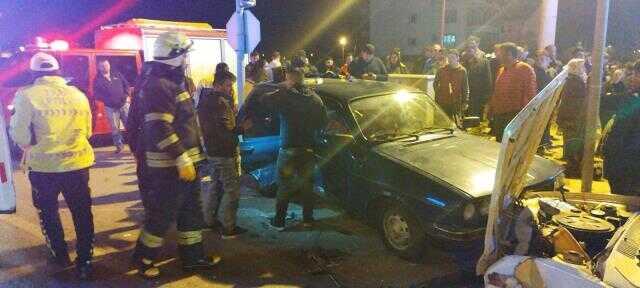 Fethiye'de iki otomobilin çarpıştığı kazada 10 kişi yaralandı