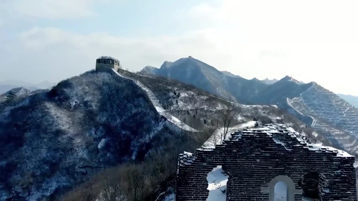 Karla Kaplı Çin Seddi Havadan Görüntülendi