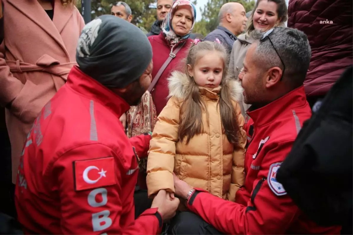 Odunpazarı Belediyesi Arama Kurtarma Ekibi, Afet Bölgesinden Eskişehir\'e Döndü