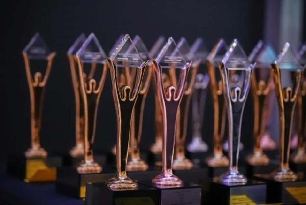 Stevie MENA Ödülleri\'nin 2023 kazananları açıklandı