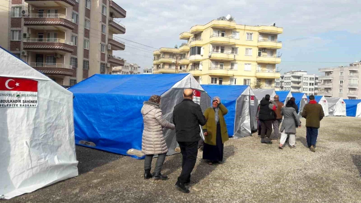 Sungurlu Belediyesi İskenderun\'da çadır kent kurdu