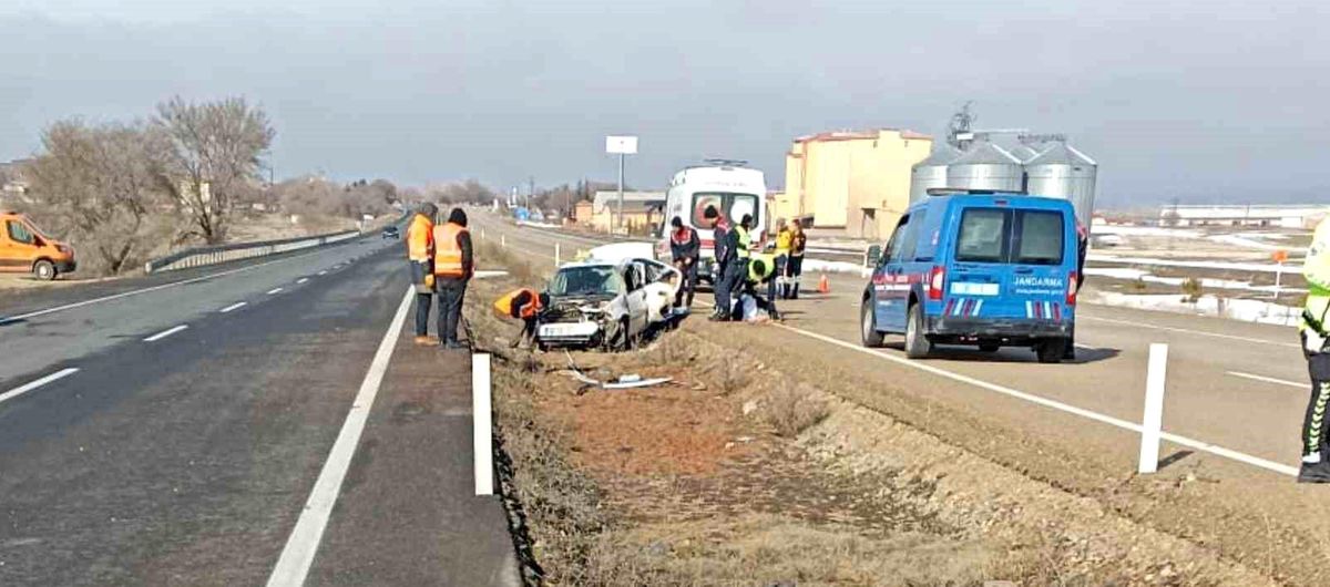 Depremzede aile kaza yaptı: 1 ölü, 3 yaralı