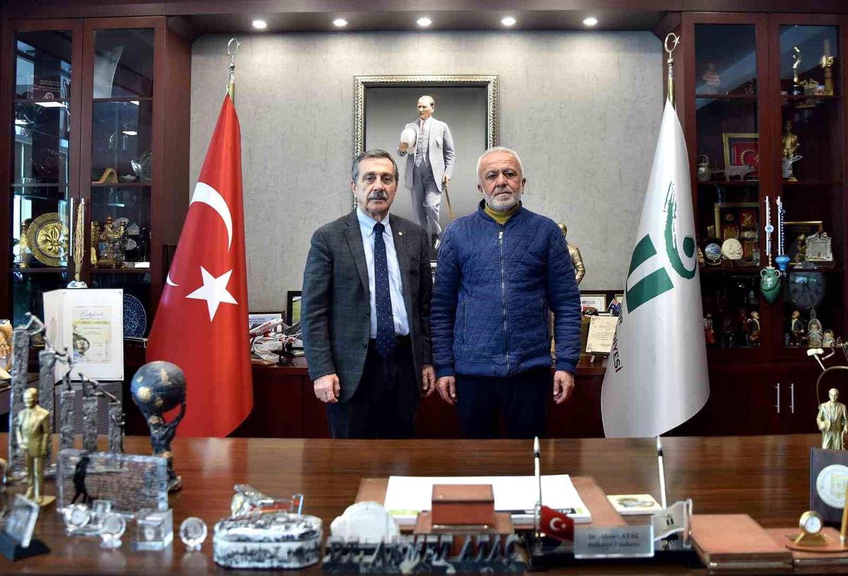 Depremzede yakınından Başkan Ataç\'a teşekkür ziyareti