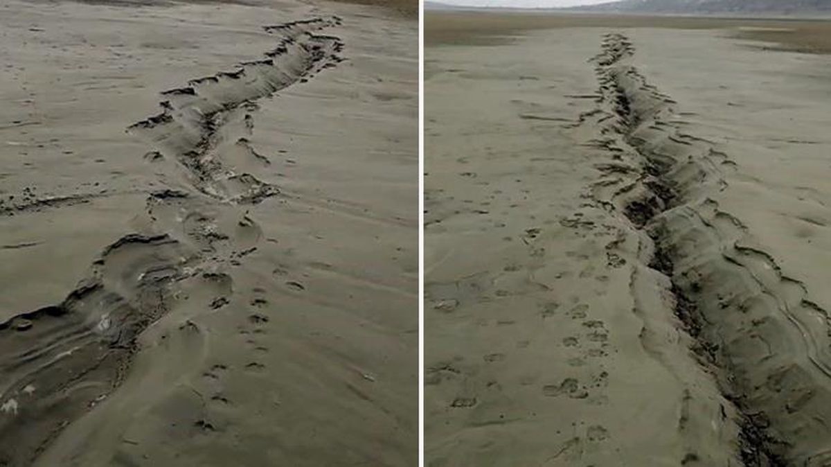 Depremin vurduğu Elazığ'da ürküten görüntü! Zemin sıvılaştı