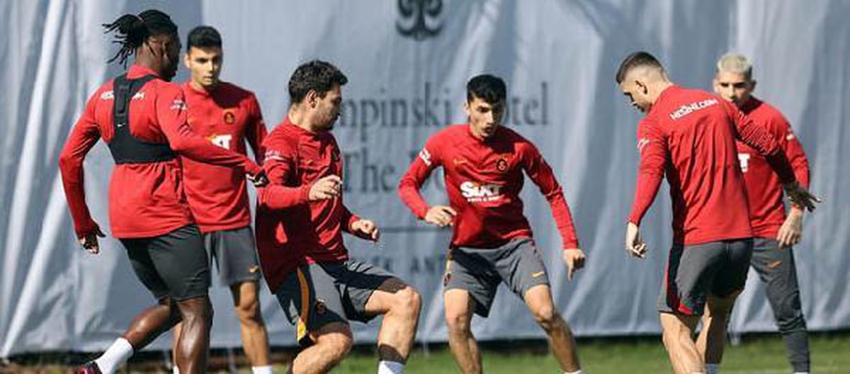 Galatasaray kamp çalışmalarına devam etti