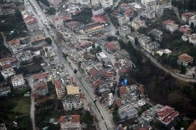 Hatay'da depremin yol açtığı yıkım havadan görüntülendi Hatay'da depremin yol açtığı yıkım havadan görüntülendi