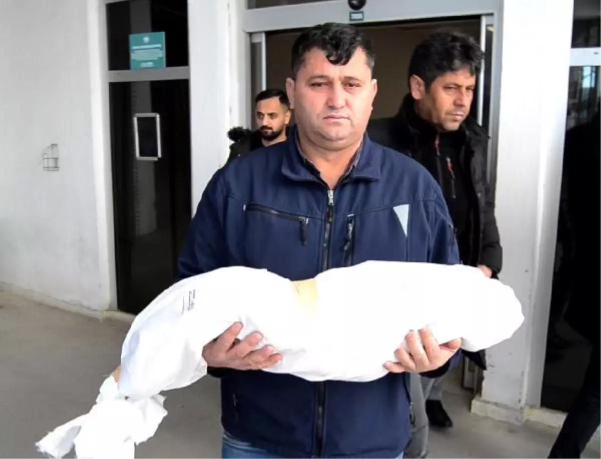 Kazada anne ve babası ile kardeşini kaybeden Mehmet de 32 gün sonra yaşamını yitirdi