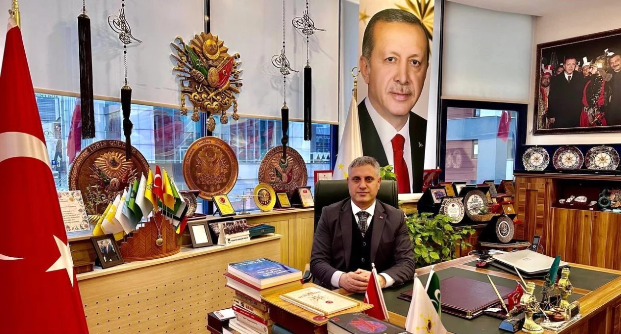 Osmanlı Ocakları Genel Başkanı Kadir Canpolat: "Türkiye zor bir süreçten geçiyor, devletimizin ve Erdoğan\'ın yanındayız"